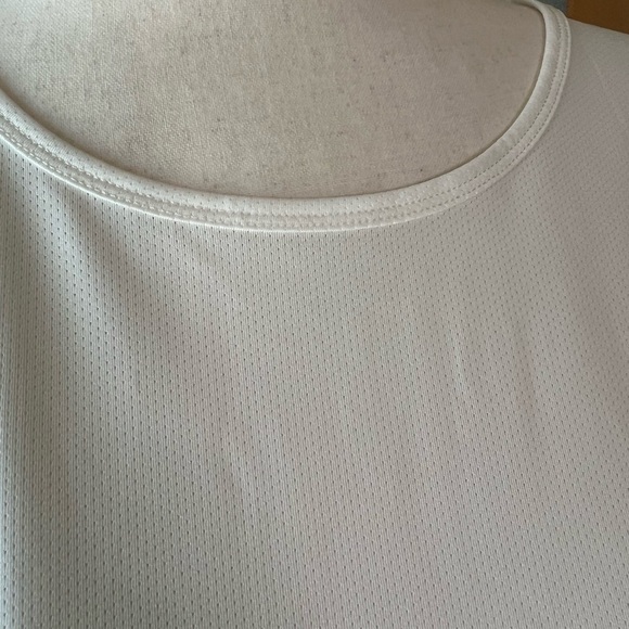 Fabletics Teagan muscle tank color silk size XL - Picture 7 of 9